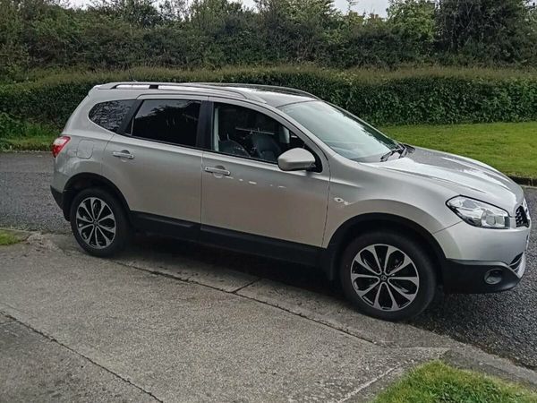 Nissan Qashqai+2 MPV, Diesel, 2014, Silver