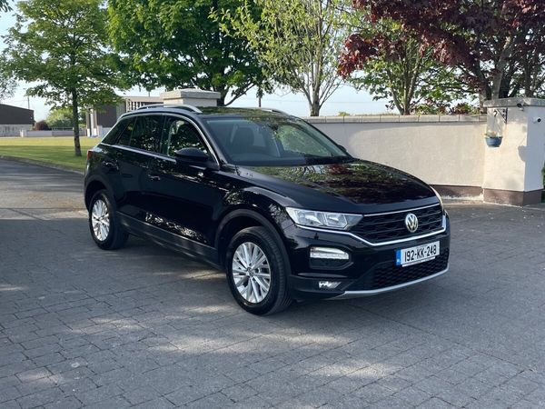 Volkswagen T-Roc SUV, Diesel, 2019, Black