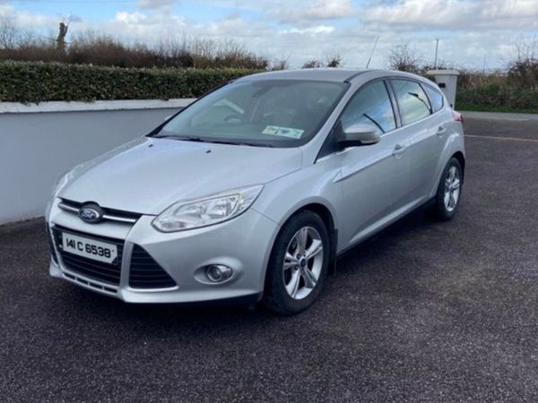 Ford Focus Hatchback, Diesel, 2014, Silver