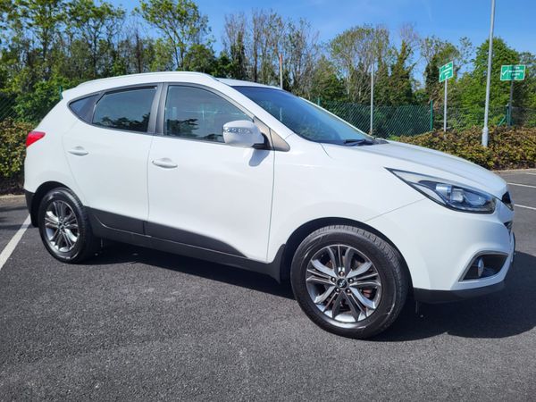 Hyundai ix35 SUV, Diesel, 2015, White