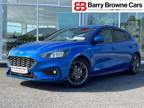 Ford Focus Hatchback, Diesel, 2021, Blue