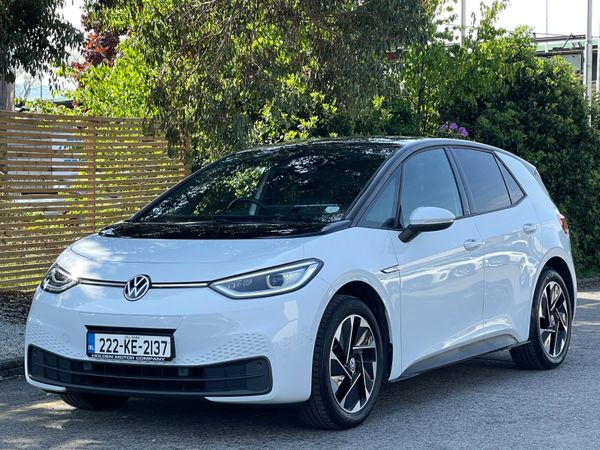 Volkswagen ID.3 Hatchback, Electric, 2022, White