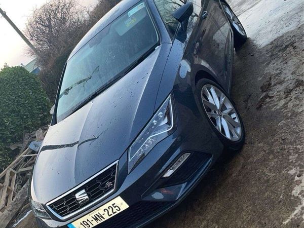 SEAT Leon Estate, Petrol, 2019, Grey