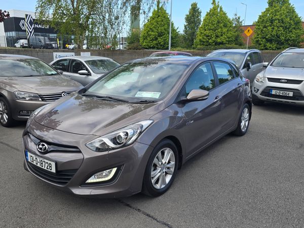 Hyundai i30 Hatchback, Diesel, 2013, Bronze