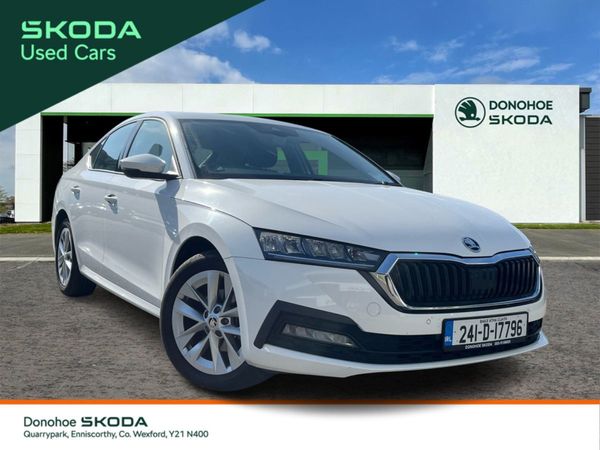 Skoda Octavia Saloon, Diesel, 2024, White