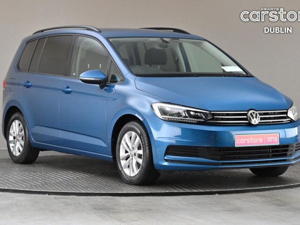 Volkswagen Touran MPV, Petrol, 2016, Blue