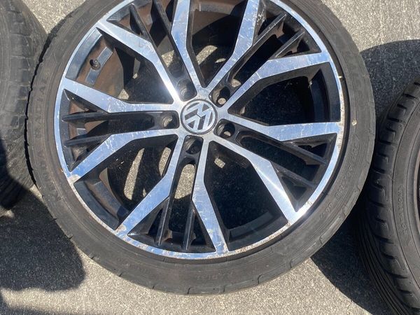 Volkswagen Golf Hatchback, Diesel, 2014, Black