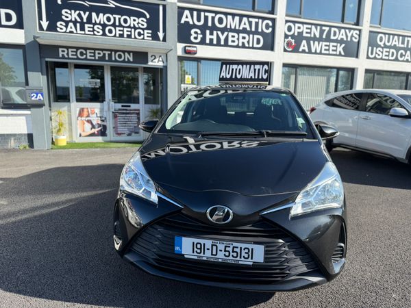 Toyota Yaris Hatchback, Petrol, 2018, Black