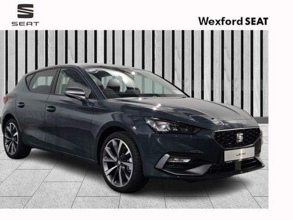 SEAT Leon Hatchback, Petrol Hybrid, 2025, Blue