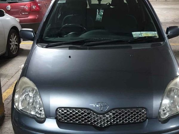 Toyota Yaris Hatchback, Petrol, 2004, Blue