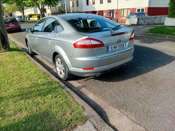 Ford Mondeo Hatchback, Diesel, 2010, Silver