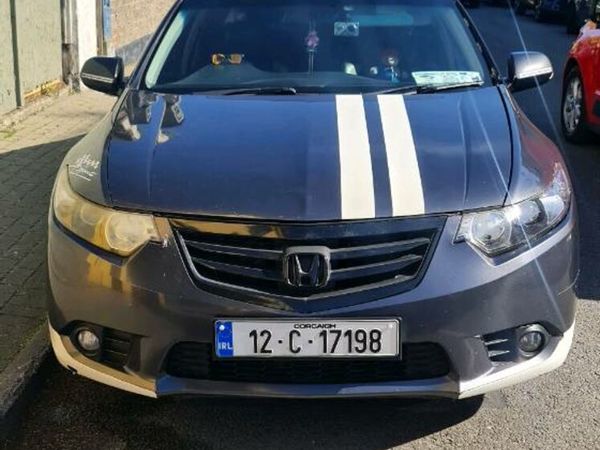Honda Accord Saloon, Diesel, 2012, Grey