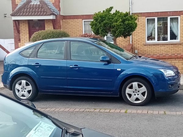 Ford Focus Hatchback, Petrol, 2007, Blue