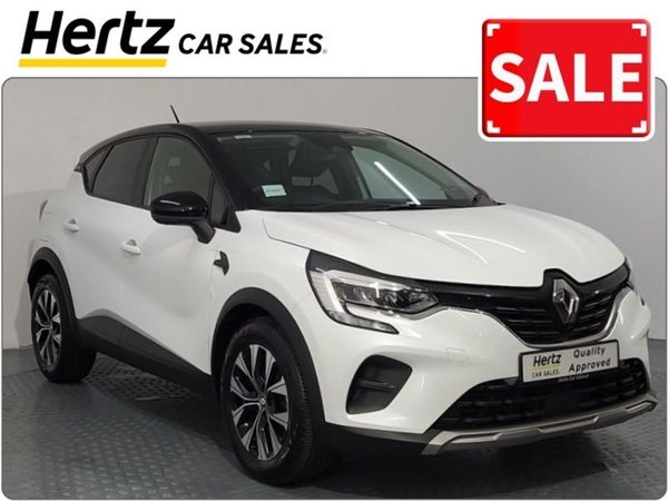 Renault Captur Hatchback, Petrol, 2023, White
