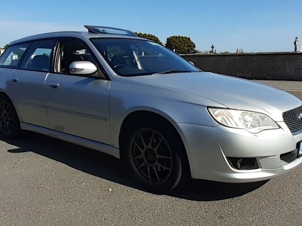 Subaru Legacy Estate, Petrol, 2007, Silver