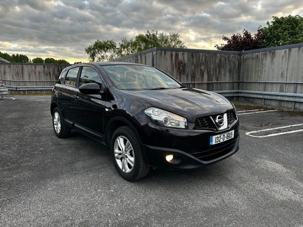 Nissan Qashqai Hatchback, Diesel, 2013, Black
