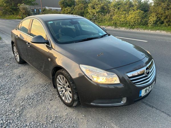 Opel Insignia Saloon, Petrol, 2010, Grey