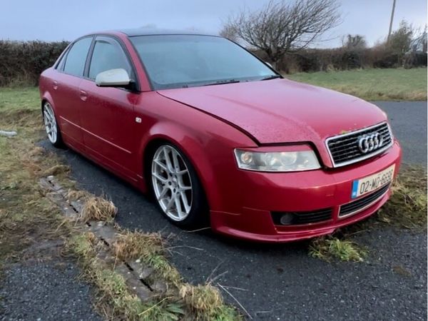 Audi A4 Saloon, Diesel, 2002, Red