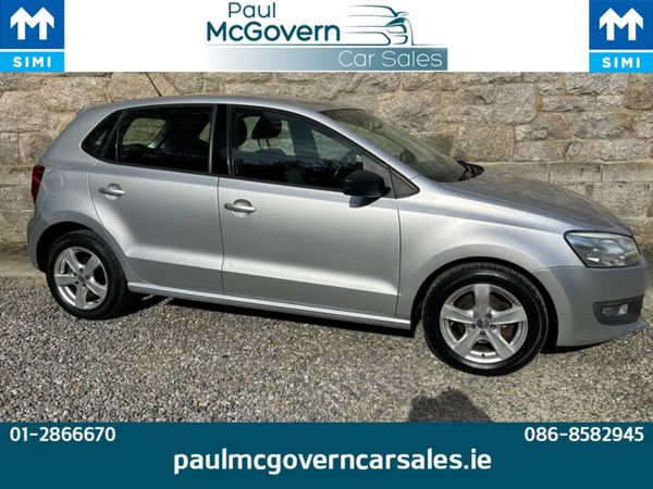 Volkswagen Polo Hatchback, Petrol, 2012, Silver