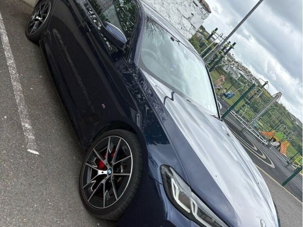 BMW 5-Series Saloon, Petrol Plug-in Hybrid, 2020, Blue