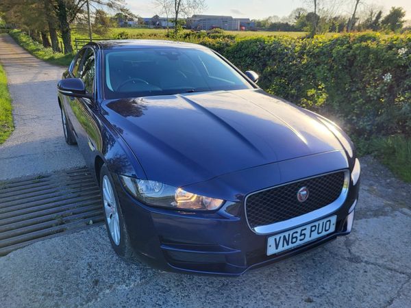 Jaguar XE Saloon, Diesel, 2015, Blue