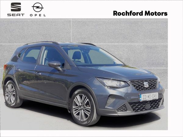 SEAT Arona Hatchback, Petrol, 2022, Grey