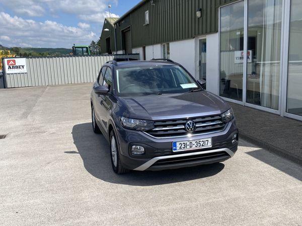 Volkswagen T-Cross Estate/Jeep, Petrol, 2023, Grey