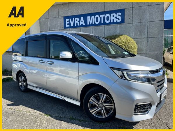 Honda Stepwagon MPV, Petrol Hybrid, 2020, Silver