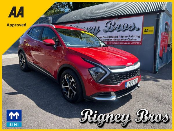 Kia Sportage MPV, Diesel Hybrid, 2023, Red