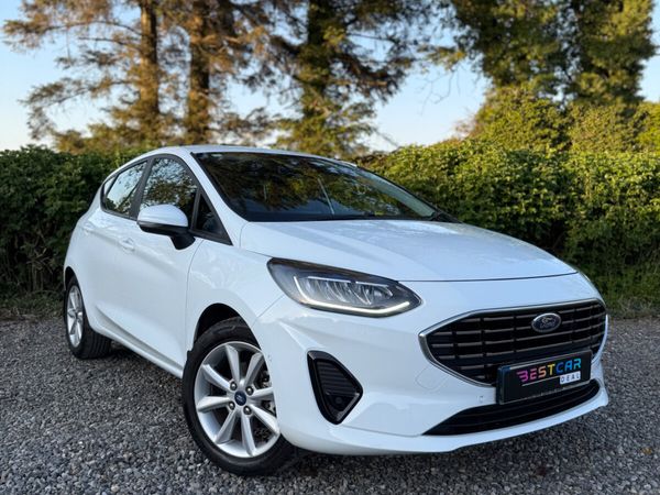 Ford Fiesta Hatchback, Petrol, 2023, White