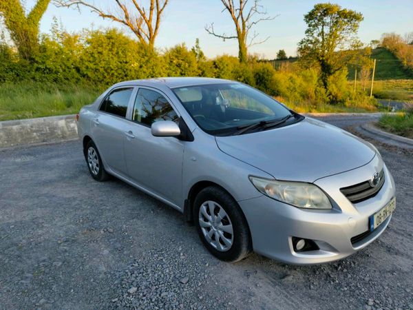 Toyota Corolla Saloon, Petrol, 2008, Silver