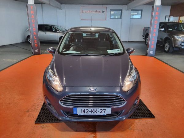 Ford Fiesta Hatchback, Petrol, 2014, Blue