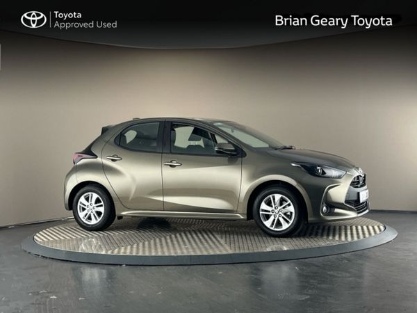 Toyota Yaris Hatchback, Petrol, 2024, Bronze