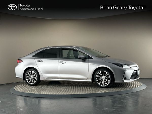 Toyota Corolla Saloon, Petrol Hybrid, 2022, Grey