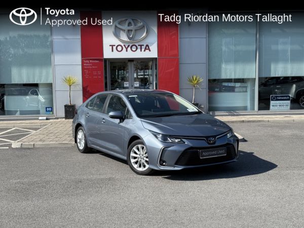 Toyota Corolla Saloon, Petrol Hybrid, 2021, Grey
