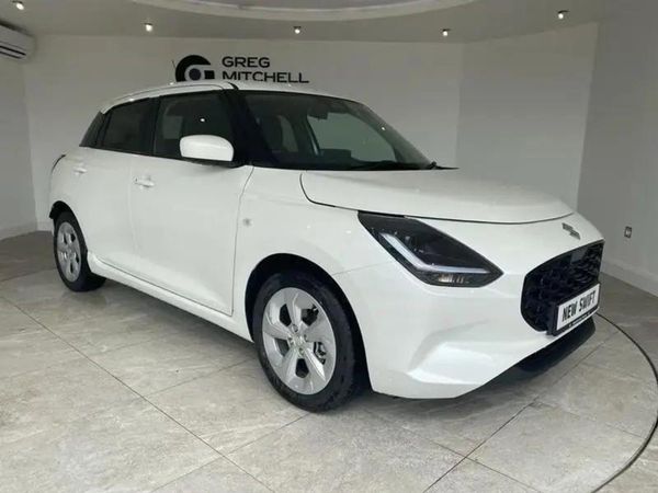 Suzuki Swift Hatchback, Petrol, 2025, White