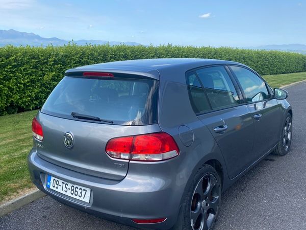 Volkswagen Golf Hatchback, Diesel, 2009, White