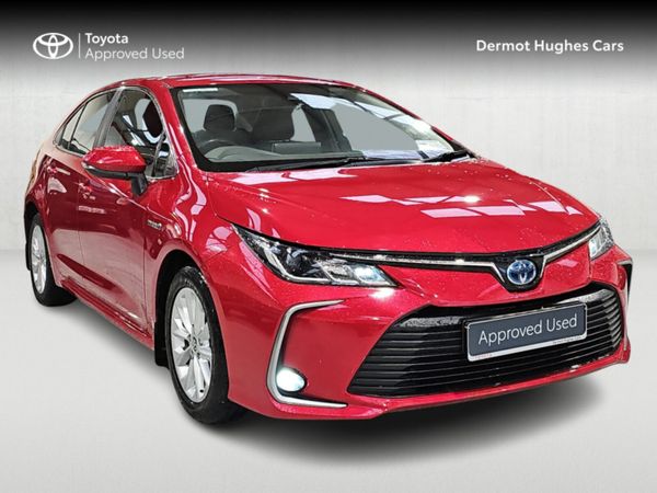 Toyota Corolla Saloon, Petrol Hybrid, 2021, Red