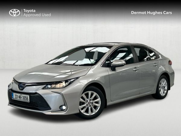 Toyota Corolla Saloon, Petrol Hybrid, 2023, Silver