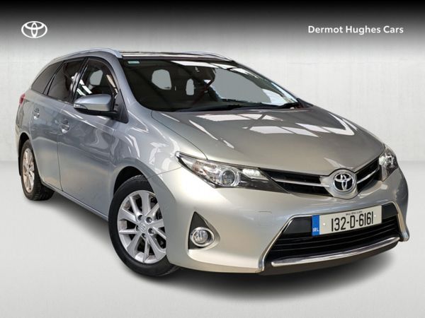 Toyota Auris Estate, Diesel, 2013, Grey