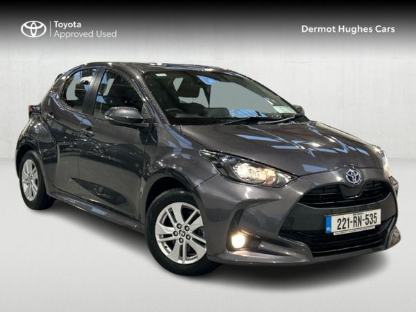 Toyota Yaris Hatchback, Petrol Hybrid, 2022, Grey