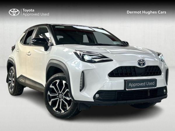 Toyota Yaris Cross Hatchback, Petrol Hybrid, 2022, White
