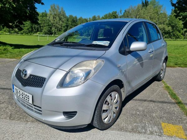 Toyota Yaris Hatchback, Petrol, 2008, Silver