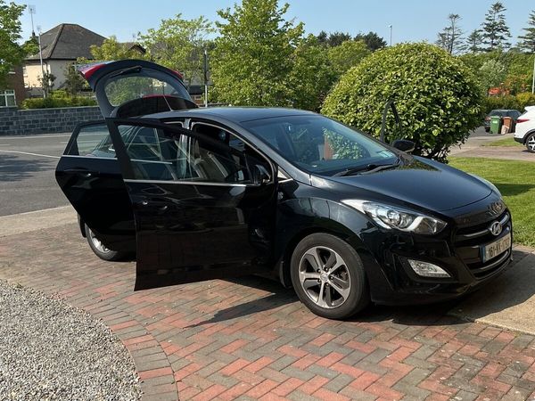 Hyundai i30 Hatchback, Diesel, 2016, Black