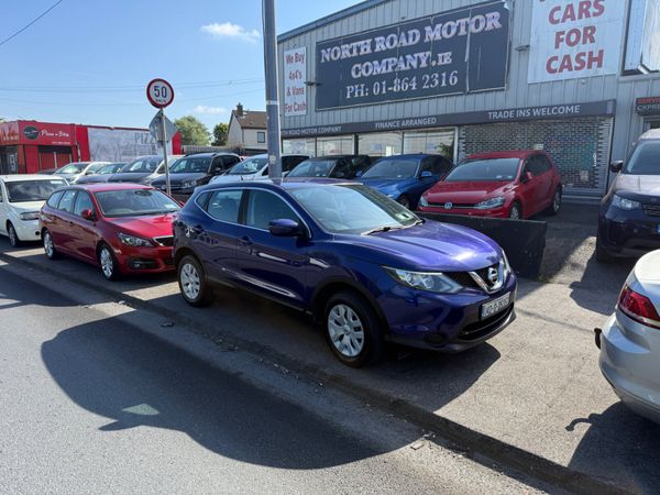 Nissan Qashqai Hatchback, Diesel, 2014, Blue