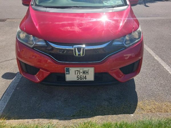 Honda Fit Hatchback, Petrol Hybrid, 2017, Red