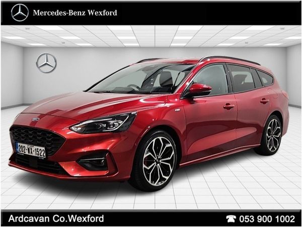 Ford Focus Estate, Petrol, 2020, Red