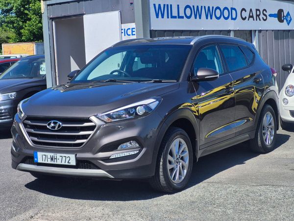 Hyundai Tucson SUV, Diesel, 2017, Brown