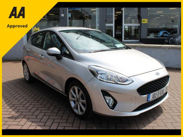 Ford Fiesta Hatchback, Petrol, 2018, Silver