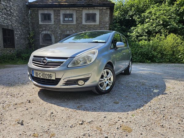 Opel Corsa Hatchback, Petrol, 2010, Silver